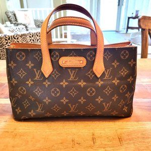 Louis Vuitton Wilshire PM Handbag